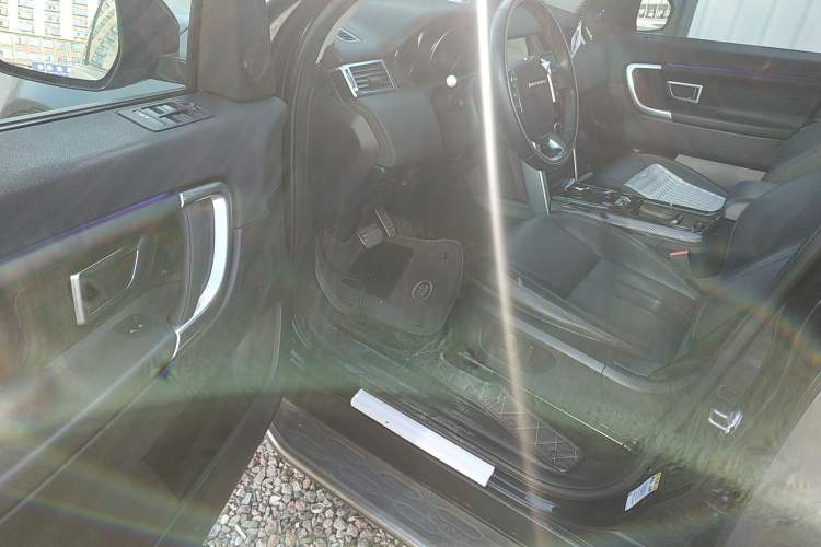 Used Land Rover Discovery Sport 2017 2.0T SE