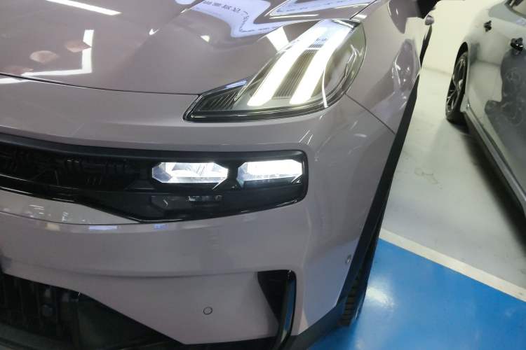 Used Lynk & Co 06 2023 Remix 1.5T Shero
