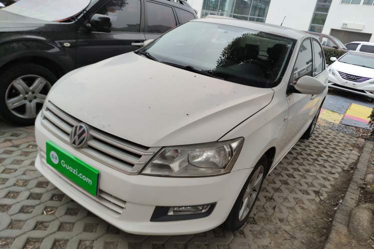 Used Volkswagen Santana 2015 1.6L Manual Comfort Edition