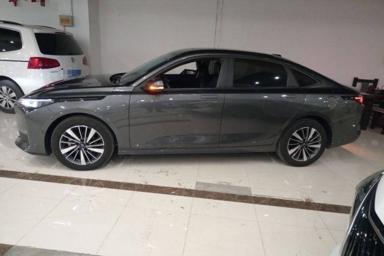 Used  A05 2024 Truly Delicious Version 70" Beyond-Grade Edition
