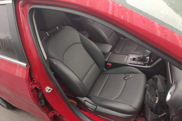 Used Kia K3 2019 1.5L CVT Smart Connectivity Version
