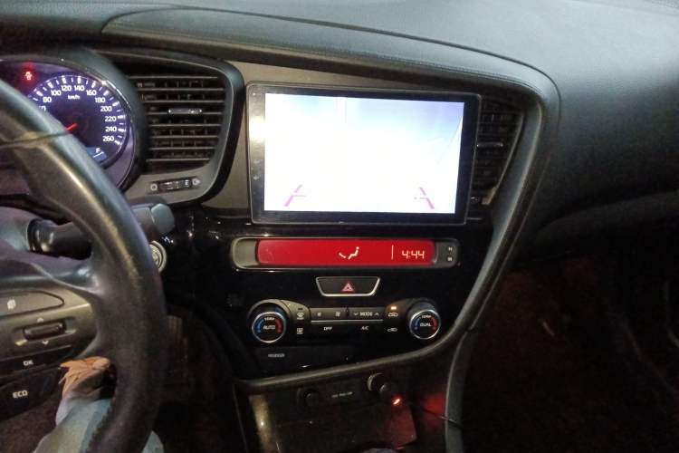 Used Kia K5 2014 2.0L Automatic LUXURY
