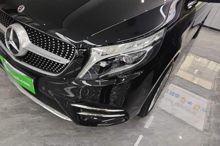 Used Mercedes-Benz V-Class 2020 V 260 L Long-wheelbase Luxury Edition