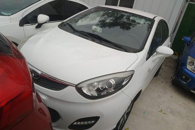 Used Cowin C3R 2015 1.5L Manual Gold Diamond Edition