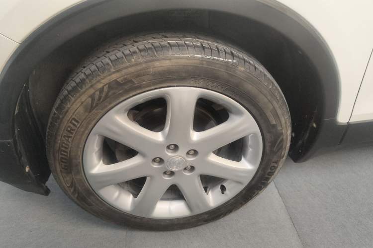 Used Buick Encore 2014 1.4T Automatic All-Wheel-Drive Flagship Edition