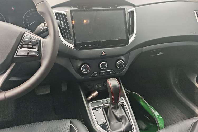 Used Hyundai ix25 2015 1.6L Automatic Two-Wheel Drive Smart GLS Trim
