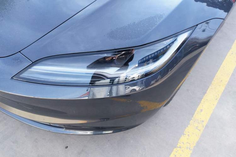 Used Tesla Model 3 2025 Rear-Wheel-Drive Version
