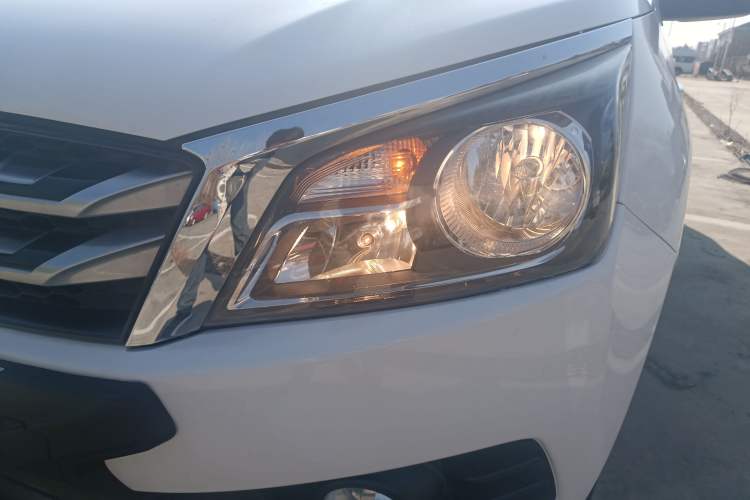 Used Venucia T70 2016 1.6L Manual Ruixing Edition
