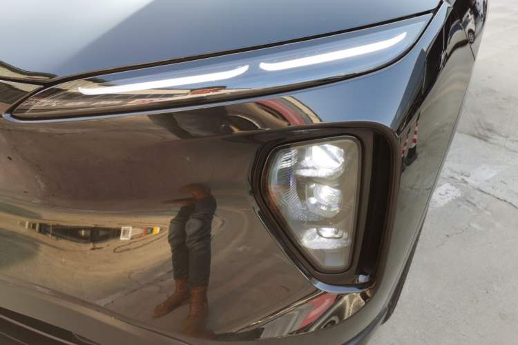 Used Nio ES6 2024 75 kWh
