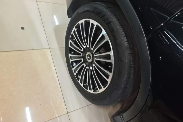 Used Mercedes-Benz GLC 2019 GLC 260 L 4MATIC Dynamic Model
