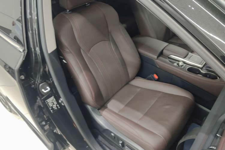 Used Lexus RX 2020 Revised Version 450h Four-Wheel Drive Elegant Edition
