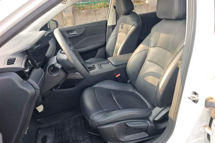 Used Roewe i5 2023 1.5L CVT Luxury Edition
