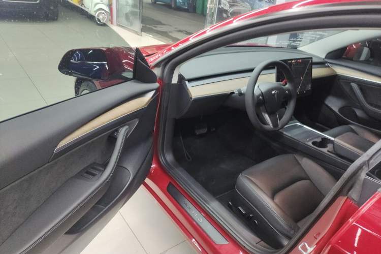 Used Tesla Model 3 2021 Standard Range Rear-Drive Upgraded Version
