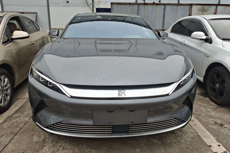 Used BYD Han 2020 EV Long-Range Luxury Model
