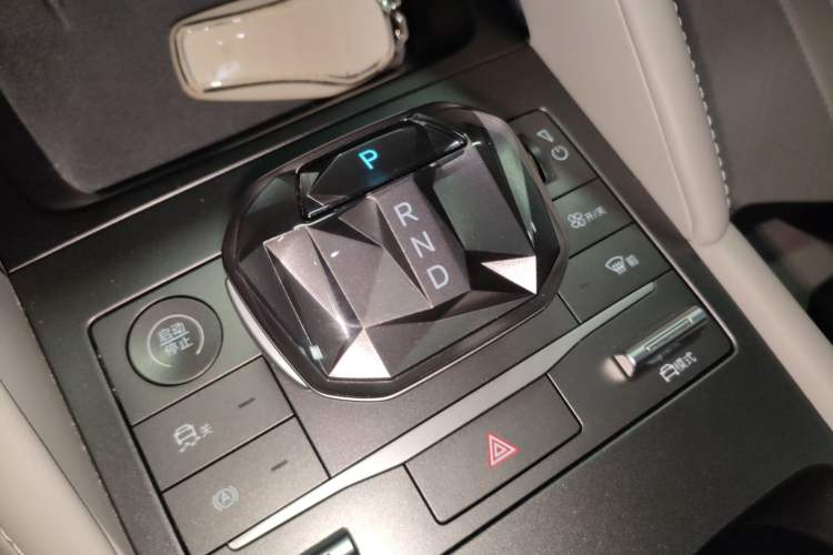 Used BYD Yuan UP 2024 401KM Beyond Edition