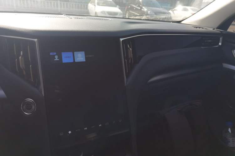 Used Hongqi HS7 PHEV 2024 2.0T PHEV Four-Wheel Drive Flagship Edition 7 Seats
