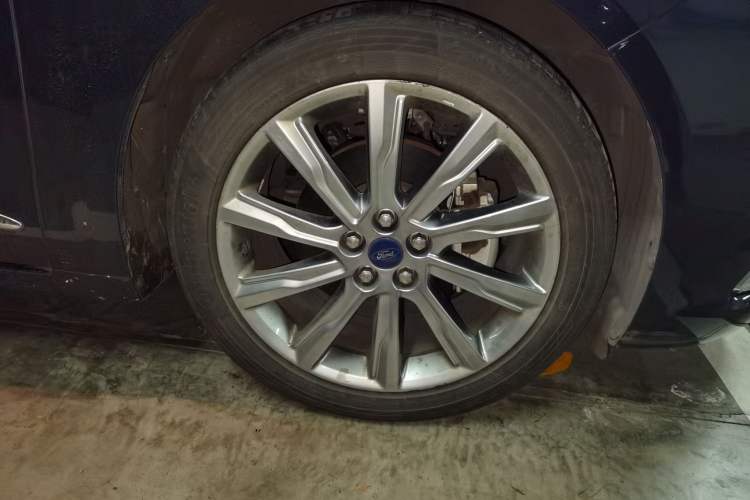 Used Ford Taurus 2019 EcoBoost 245 Premium Edition
