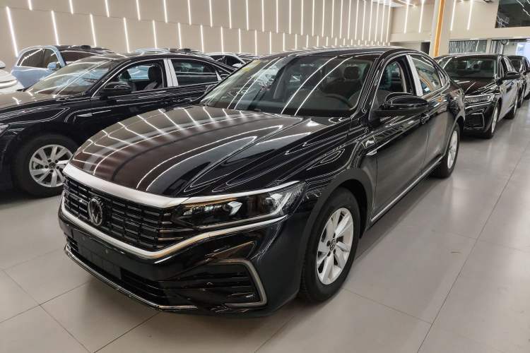 Used Volkswagen Passat New Energy 2025 430 PHEV Hybrid Business Edition