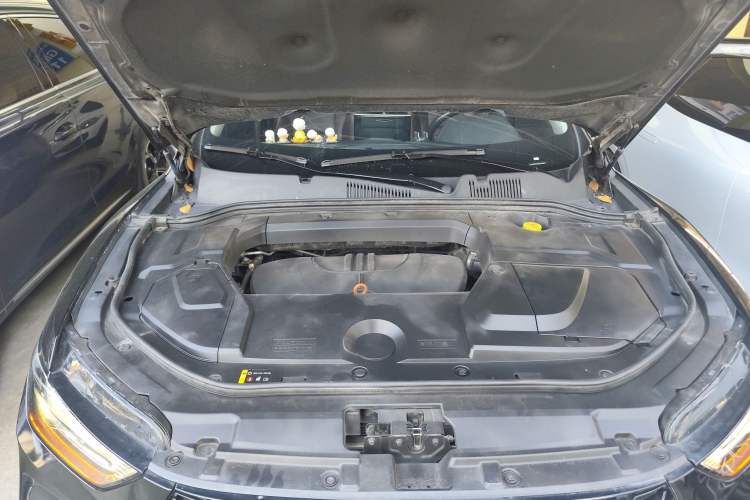 Used Wey VV5 2019 1.5T Two-Wheel Drive Color Pioneer
