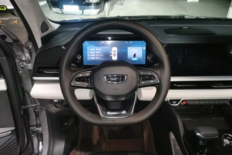 Used Geely Auto Monjaro L 2023 2.0TD High-Power Automatic Two-Wheel Drive Flagship Version
