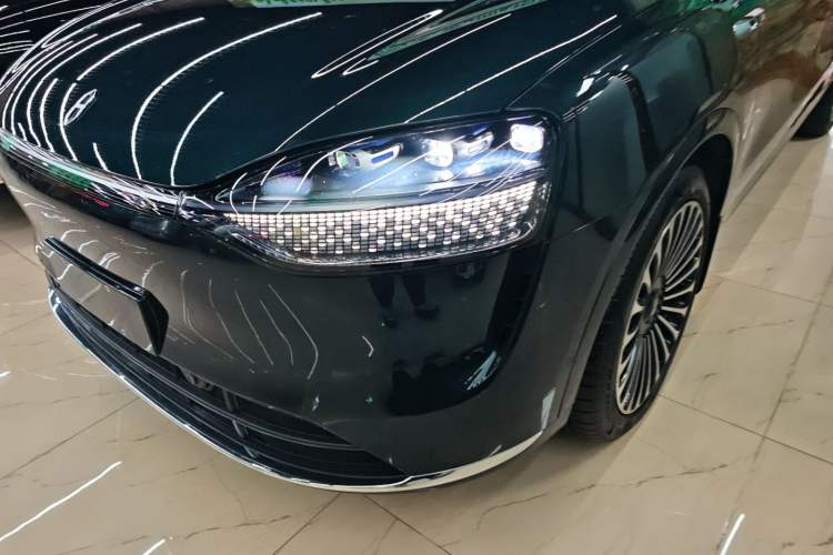 Used Hima AITO M9 2024 Range-Extended Ultra Version 42 kWh 6-Seater Model
