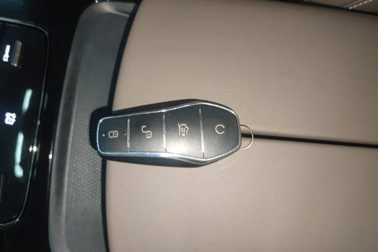 Used BYD Han 2023 EV Champion Edition 605KM Front-Drive Premium Model