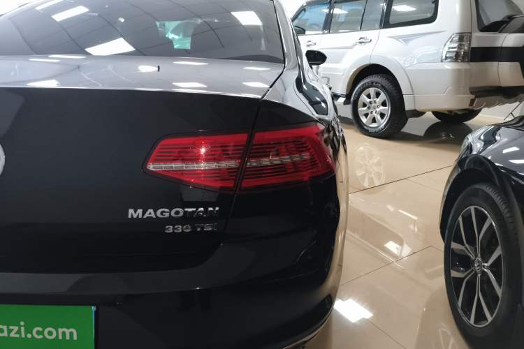 Used Volkswagen Magotan 2018 330TSI DSG Luxury Model
