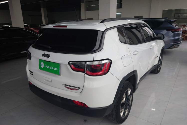 Used  Compass 2017 200TS Automatic High-Performance All-Wheel Drive Edition
