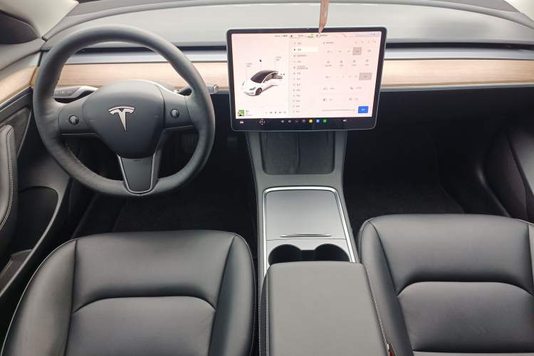 Used Tesla Model 3 2022 Rear-Wheel-Drive Version
