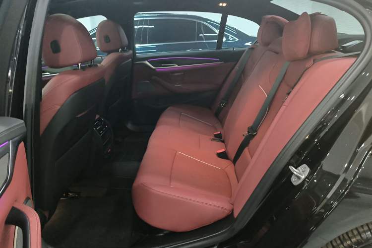 Used BMW 5 Series 2023 Restyled 530Li Leading Edition M Sport Package
