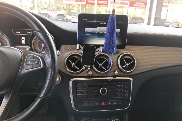 Used Mercedes-Benz GLA 2016 GLA 200 Fashion Model
