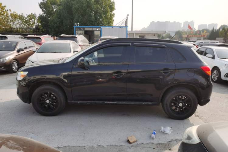 Used Mitsubishi ASX 2013 2.0L CVT Two-Wheel Drive Elite Edition