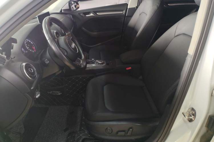 Used Audi A3 2015 Limousine 35 TFSI Millionth Anniversary Intelligent Leading Model