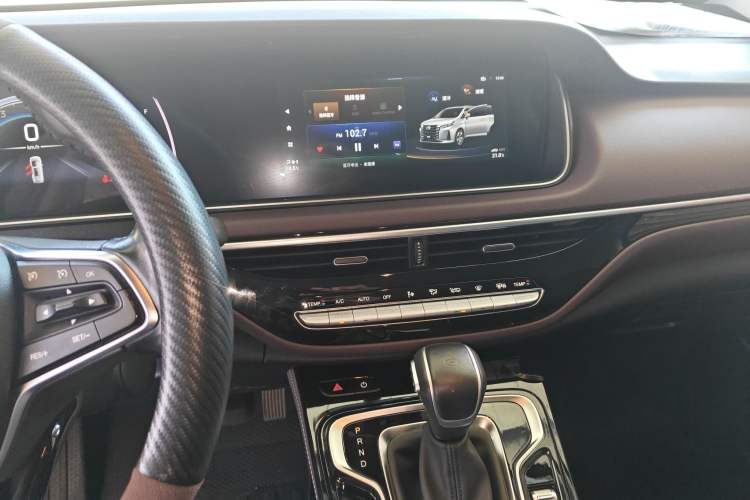 Used GAC Trumpchi M6 2023 PRO 270T DCT Luxury Edition
