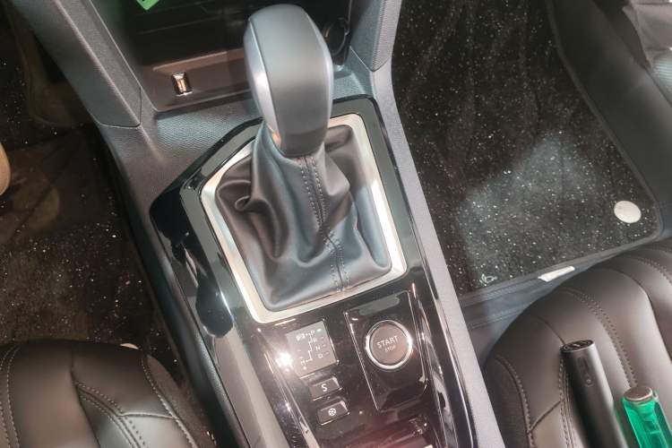 Used Peugeot 408 2024 360THP "Da Da" Model – Latou Edition
