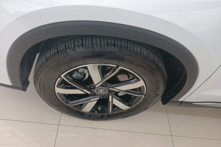 Used BYD Song Pro New Energy 2024 HONOR Edition DM-i 71KM Navigation Model