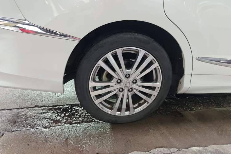 Used Honda Elysion 2016 2.4L Supreme Edition
