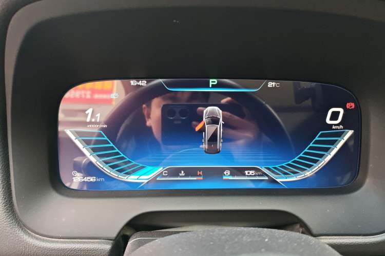 Used BYD Tang 2018 2.0T Automatic SmartConnect Prestige 7-Seater China V Standard