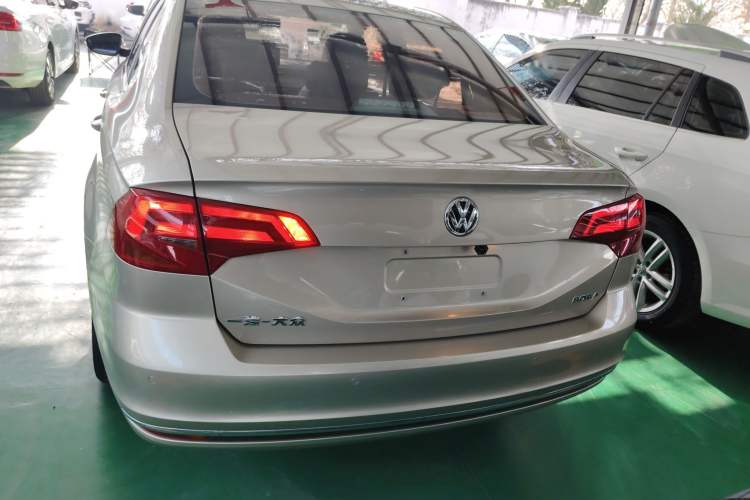 Used Volkswagen Bora 2017 1.6L Automatic Comfort Model