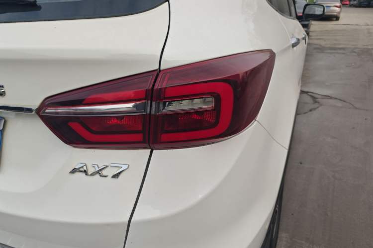 Used Dongfeng Aeolus AX7 2018 Classic 1.6T Automatic Prestige Model
