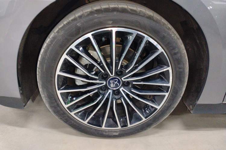 Used BYD Han 2023 DM-i Champion Edition 121KM Prestige Model