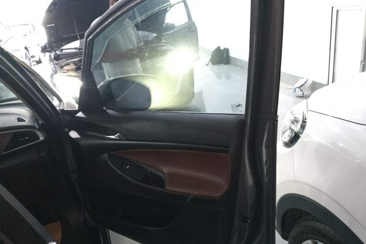 Used Buick GL6 2019 18T 6-Seater Connected Luxury Version China VI Standard
