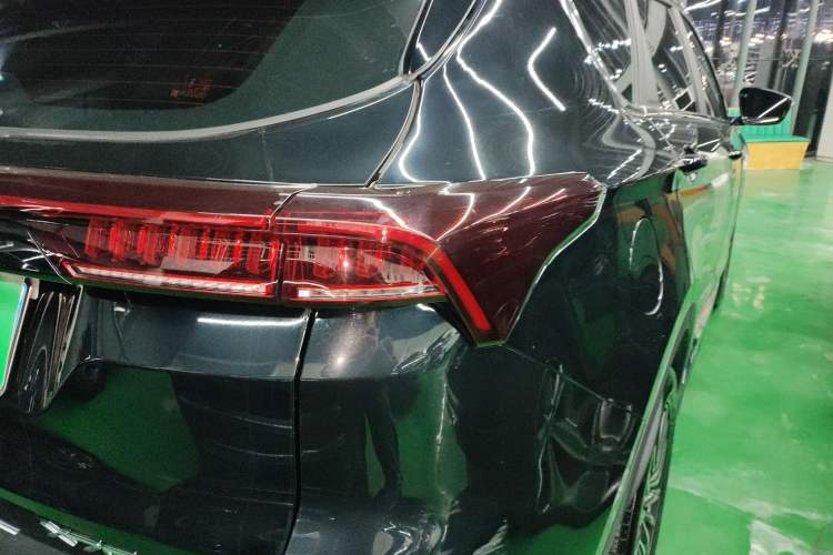 Used JETOUR X70 PLUS 2024 Champion Edition 1.5T DCT Champion PRO 7-Seater
