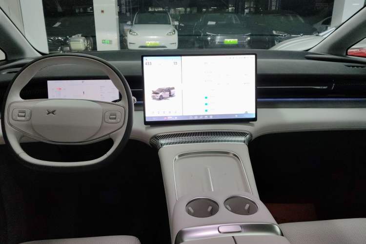 Used XPeng X9 2025 650 Long-Range Max
