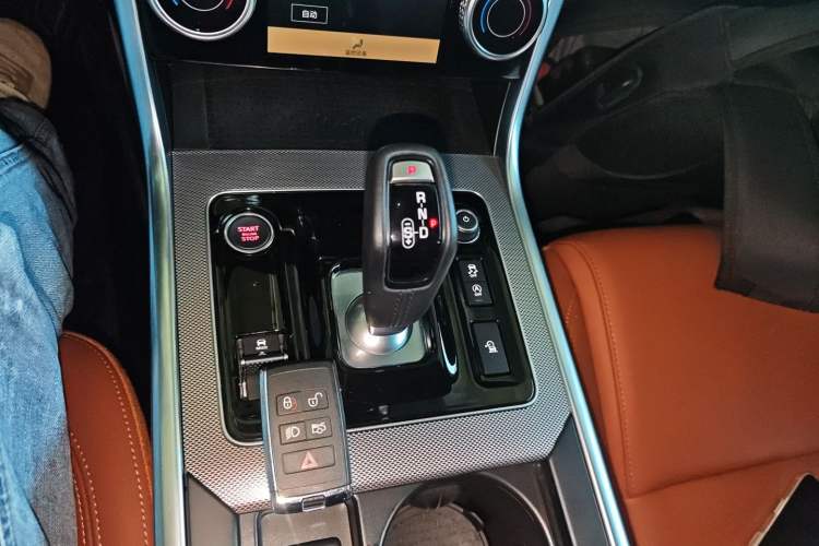 Used Jaguar XEL 2024 2.0T 250 PS R-DYNAMIC S Advanced Sport Edition