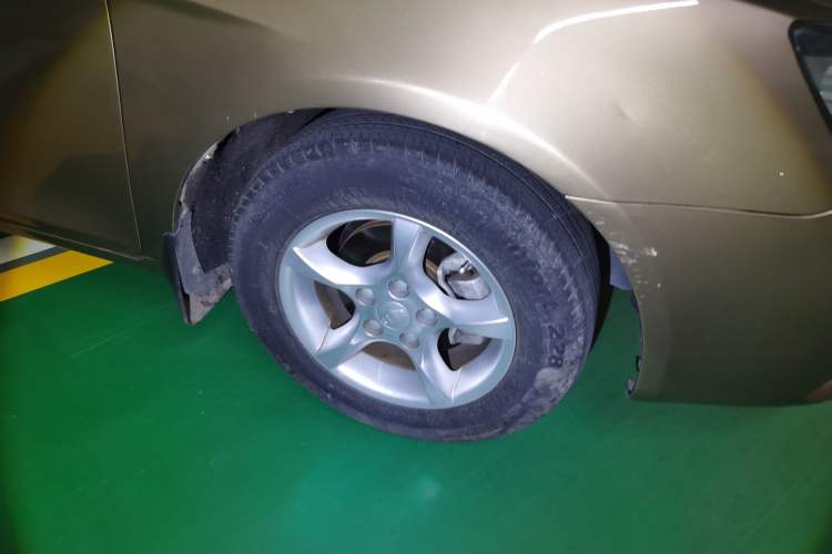 Used Geely Auto Classic Emgrand 2013 Sedan 1.5L Manual Entry-Level Model