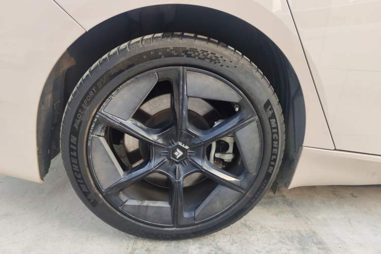 Used  GT 2024 Global Model 710 Ultra-High-Voltage LiDAR Edition
