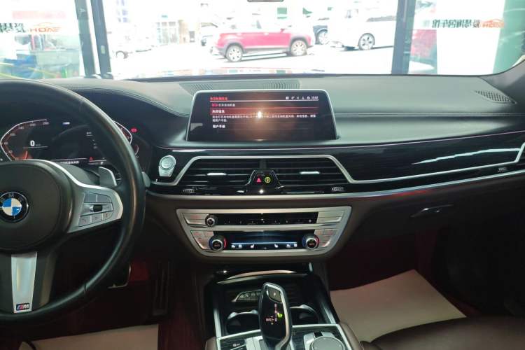 Used BMW 7 Series 2021 730Li M Sport Package
