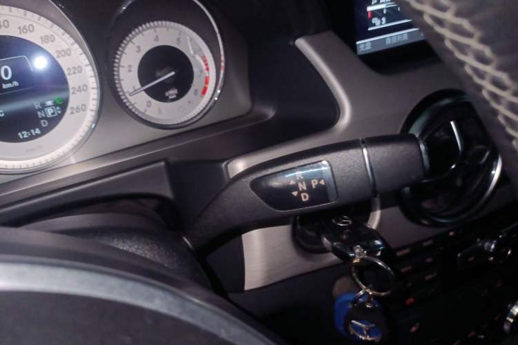 Used Mercedes-Benz GLK-Class 2013 GLK 300 4MATIC Fashion Model
