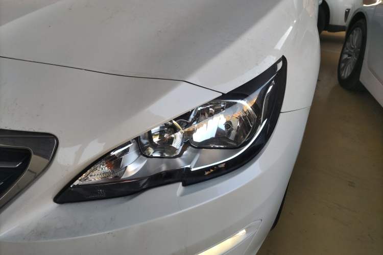 Used Peugeot 408 2014 1.8L Automatic Luxury Edition